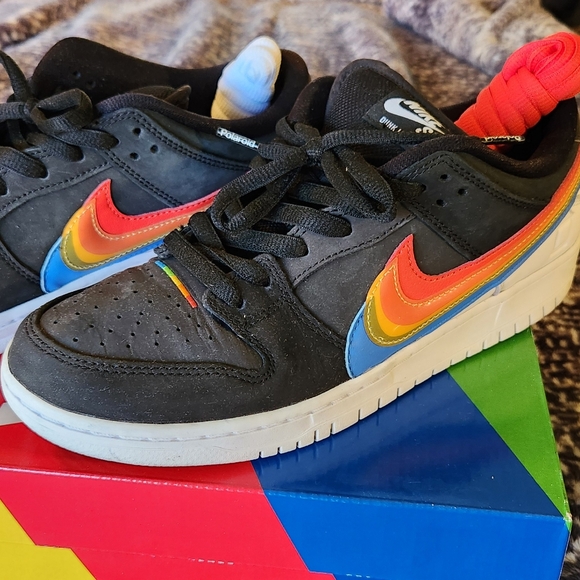 NIKE Sneakers - Picture 13 of 13